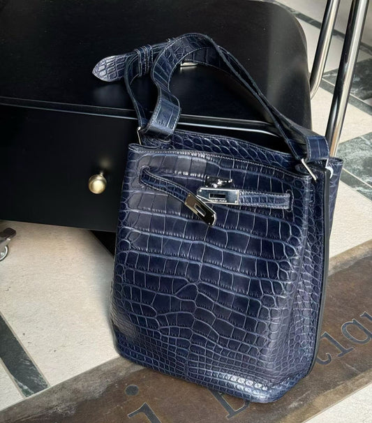 Rare* Hermes So Kelly 22 dark blue matte alligator palladium hardware