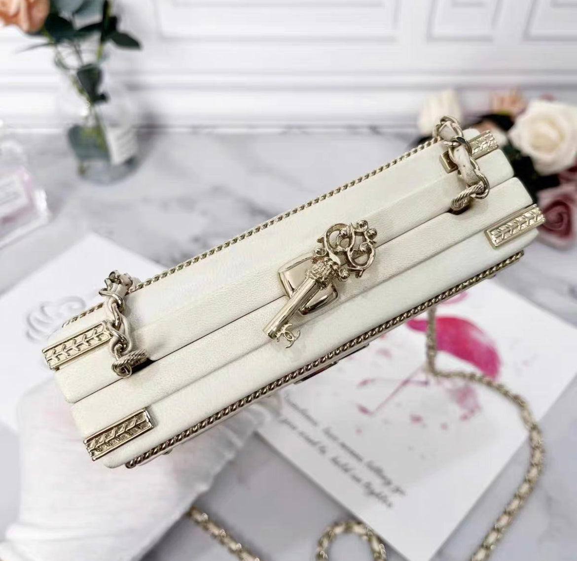 CHANEL MINAUDIÈRE LIMITED EDITION CHANEL COCO CHANEL SUITE 202