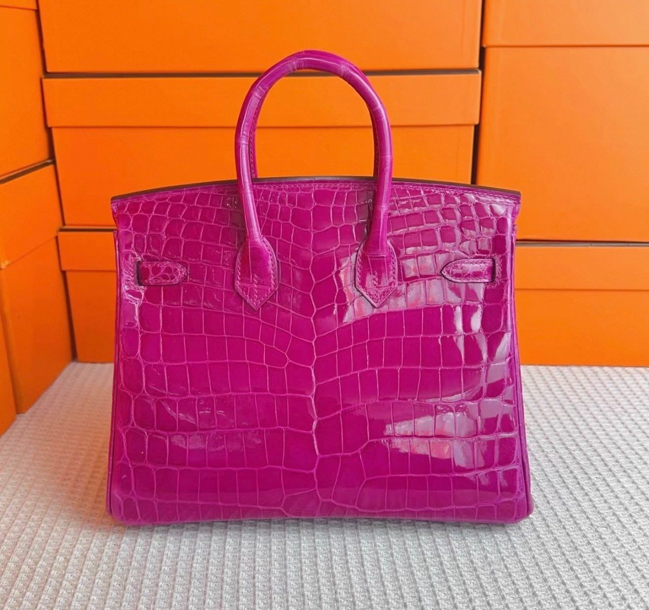 Hermès Birkin 25 Rose Scheherazade shiny crocodile leather gold hardware