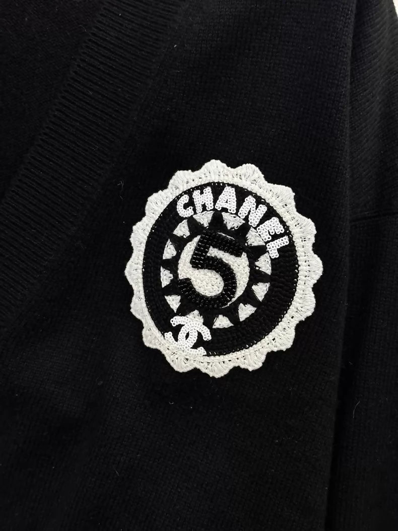 Chanel 23C black knit cardigan number 5