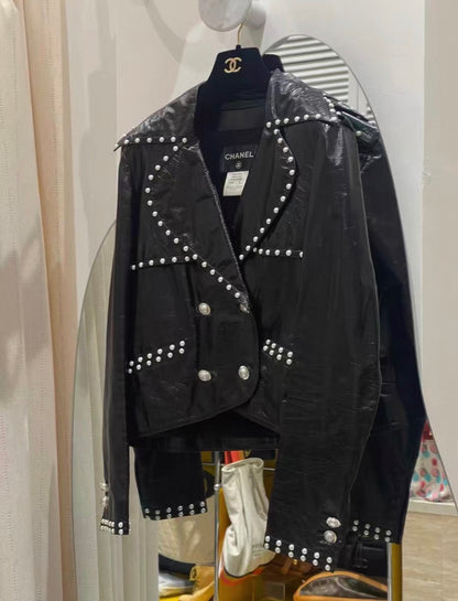 Chanel 17k Pearl black leather jacket