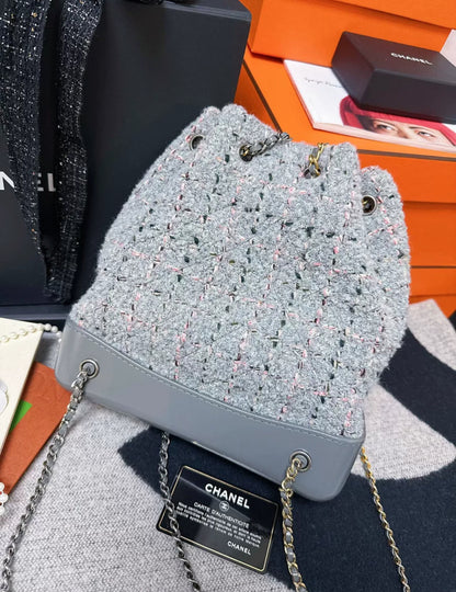 Chanel 17A Gray Multicolour tweed hobo backpack