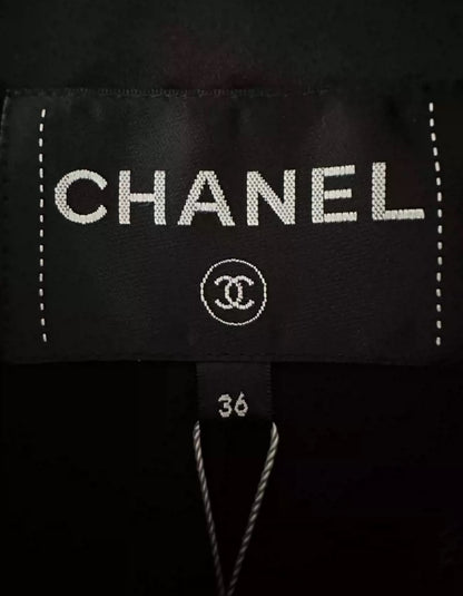 Chanel 21K Black & White Jacket