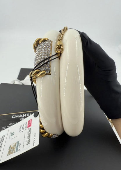 Chanel White Strass and Resin Nautical Wheel Minaudière Bronze Hardware, 2018 Métiers D'art