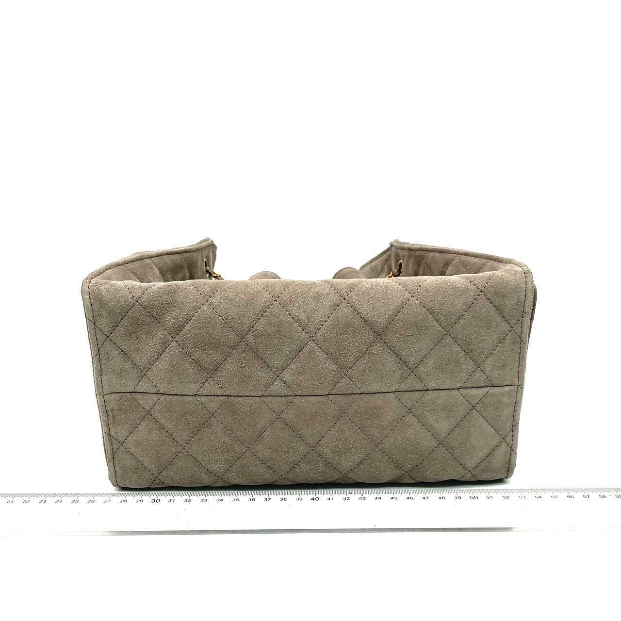 Chanel 25 Hobo Small suede Grey Gold Hardware – Wararni.com