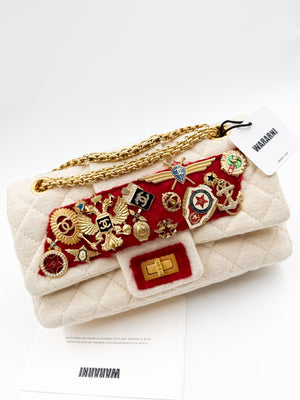 Chanel 2009 Pre-fall Paris Moscow 2.55 badge bag