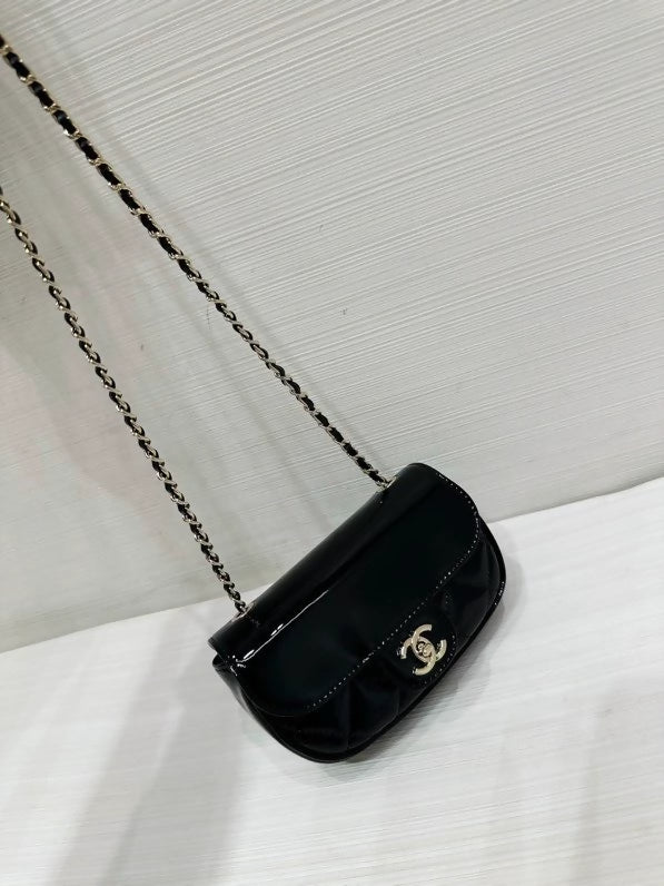 Chanel 25P black patent leather chain mini shoulder bag