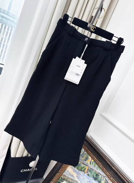 Chanel 21c Black Pants – Wararni.com