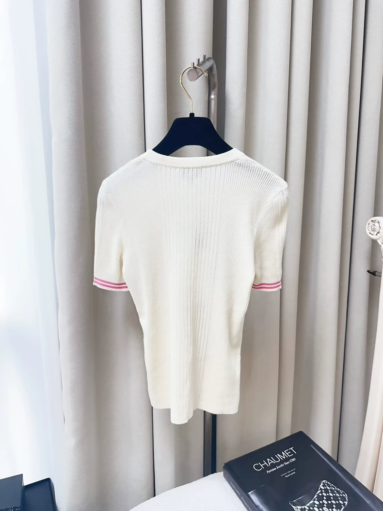 Chanel 25p ecru top