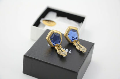 Chanel 01A Gripoix Blue Gold-Plated Clip-on Earrings