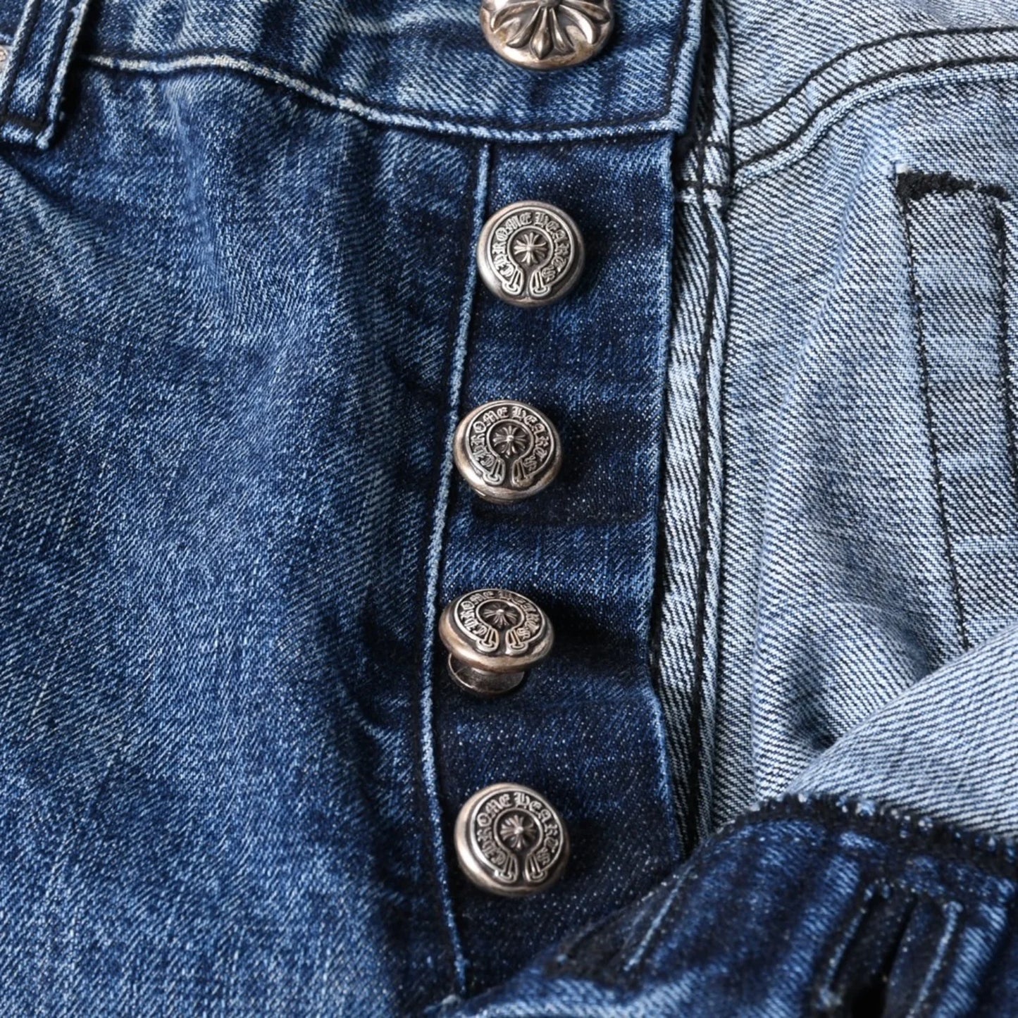 CHROME HEARTS Chrome Hearts Cross Patch Jeans Denim Pants