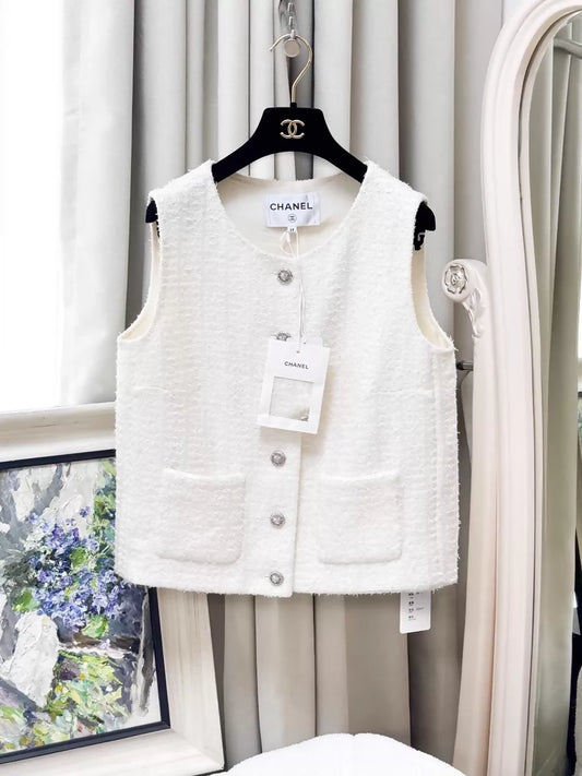 Chanel 25S off-white cardigan