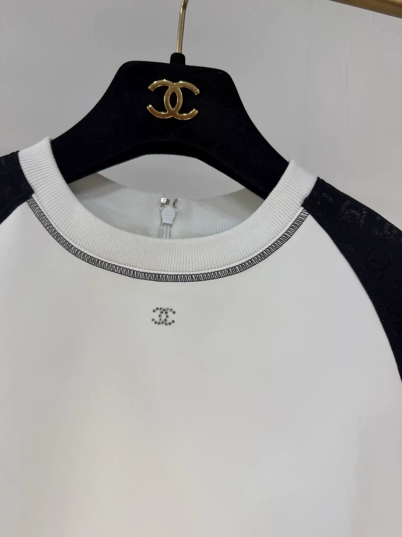 Chanel 24C black and white T-shirt
