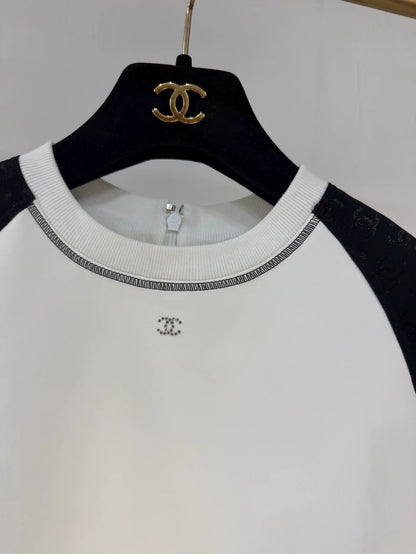Chanel 24C black and white T-shirt