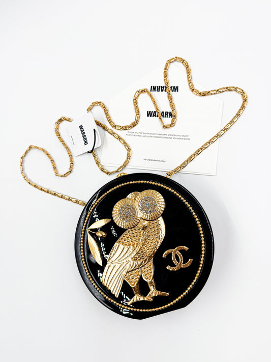 Chanel 18C Black Plexiglass 
Gold Owl Gold-Tone Hardware Minaudière