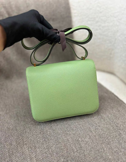 Hermes Constance 19 Vert Criquet Epsom Gold Hardware