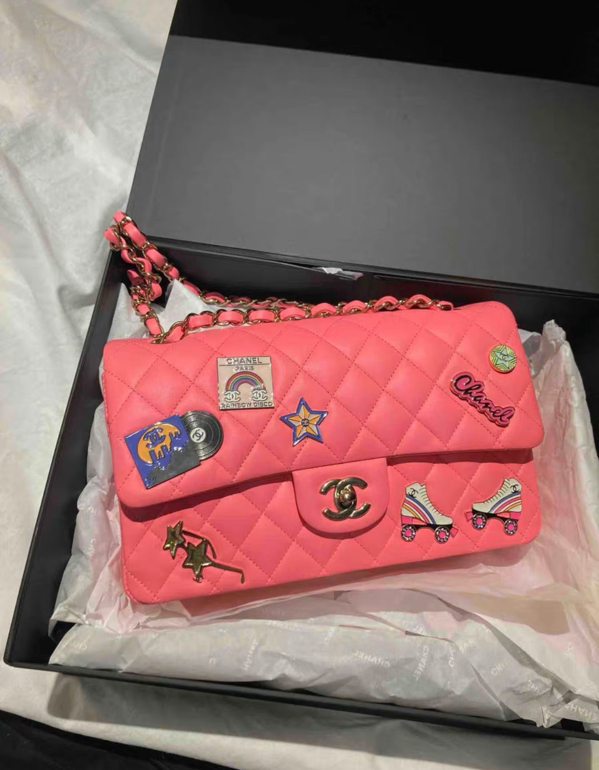 Chanel 24C Flap Bag in Pink Leather Embellished with Charms