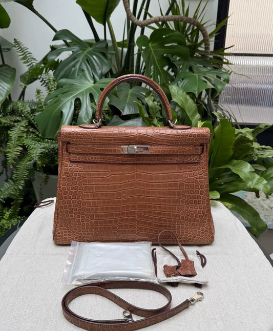 Hermès Kelly 35 Gold Matte Crocodile Palladium Hardware