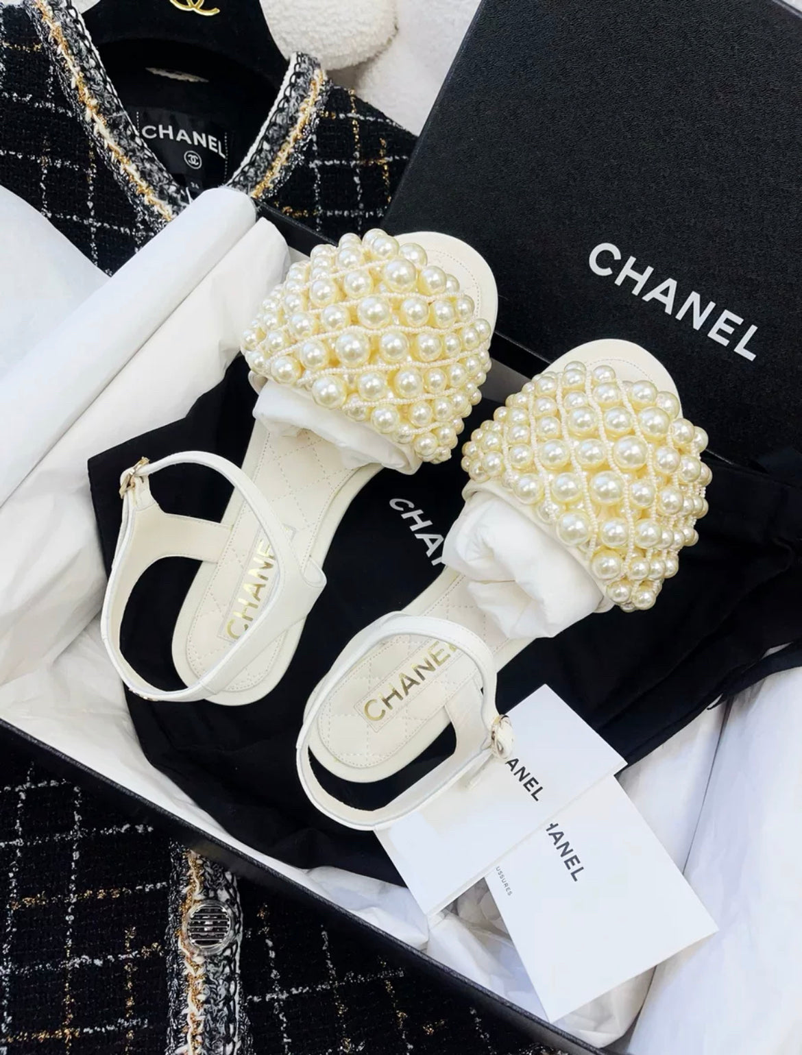 Chanel Pearl sandals size 37C