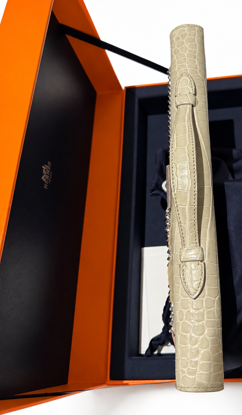 Hermes Kelly cut Unchained Beton Matte Porosus White Gold hardware