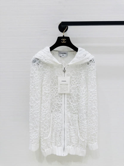 Chanel 25B white lace hooded jacket, F38