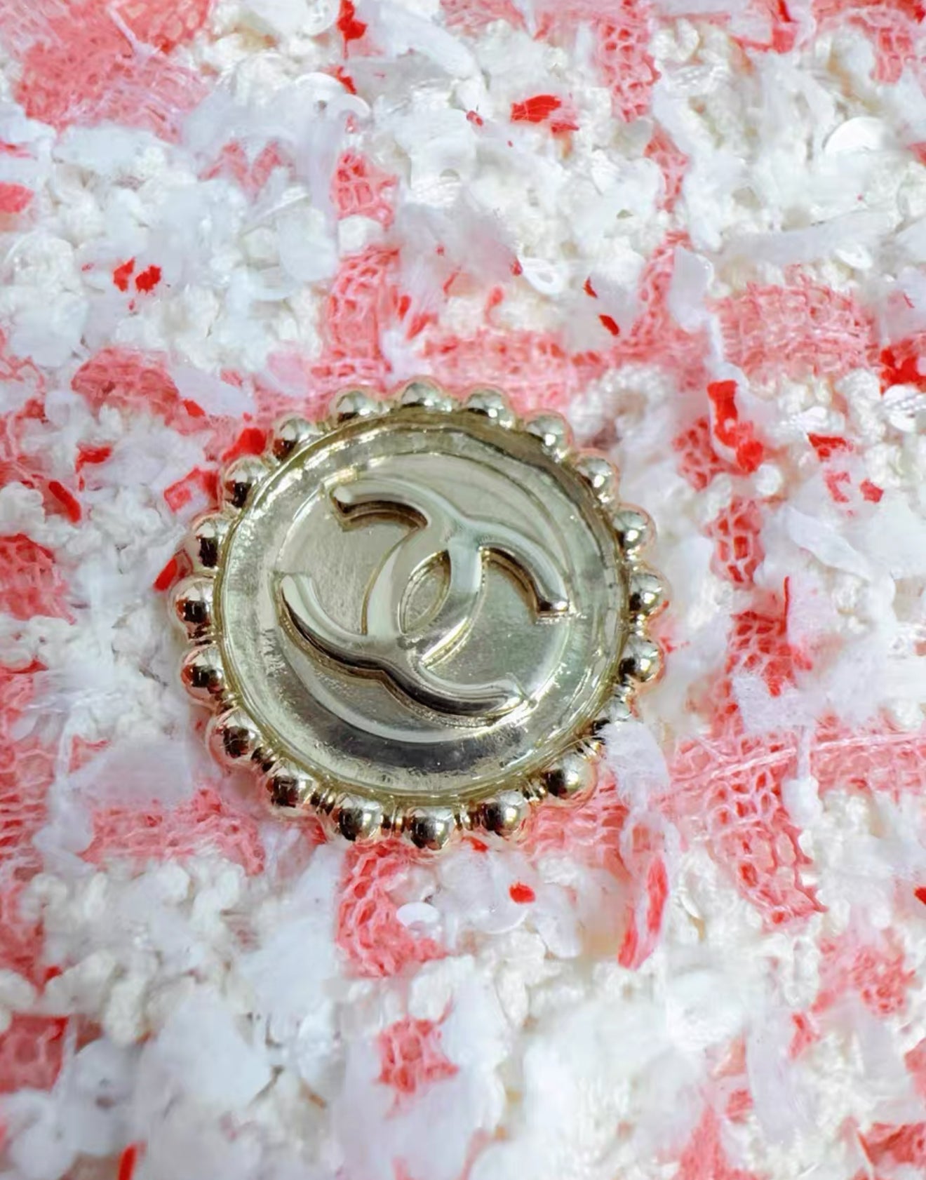 CHANEL ホワイト ピンク キャップ Cap - Cotton tweed, pink, grey & white — Fashion | CHANEL