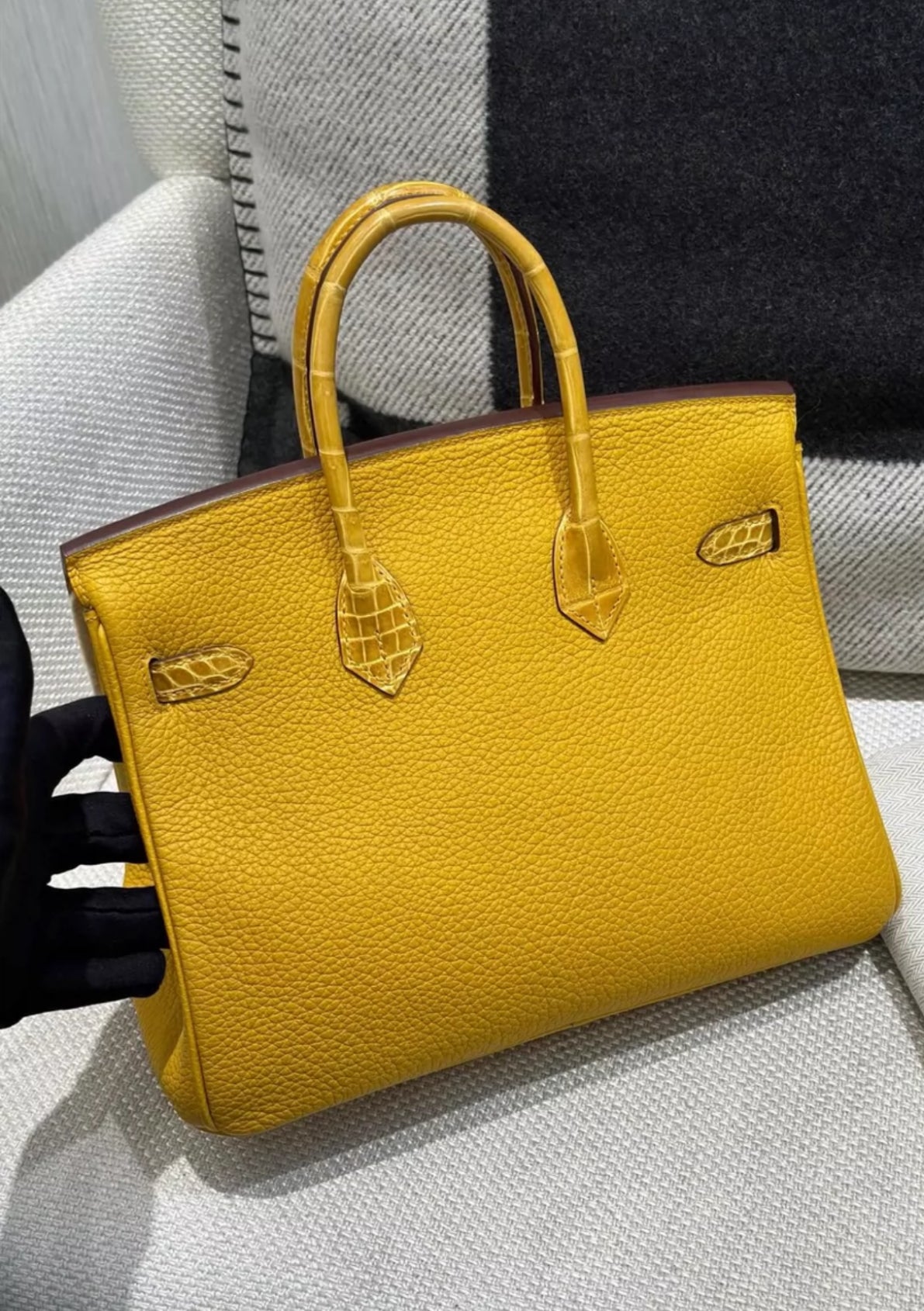 Hermès Birkin 25 Touch Jaune Amber Togo Leather & Shiny Niloticus Crocodile