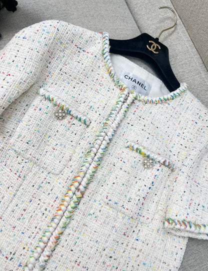 Chanel 19 ecru tweed jacket