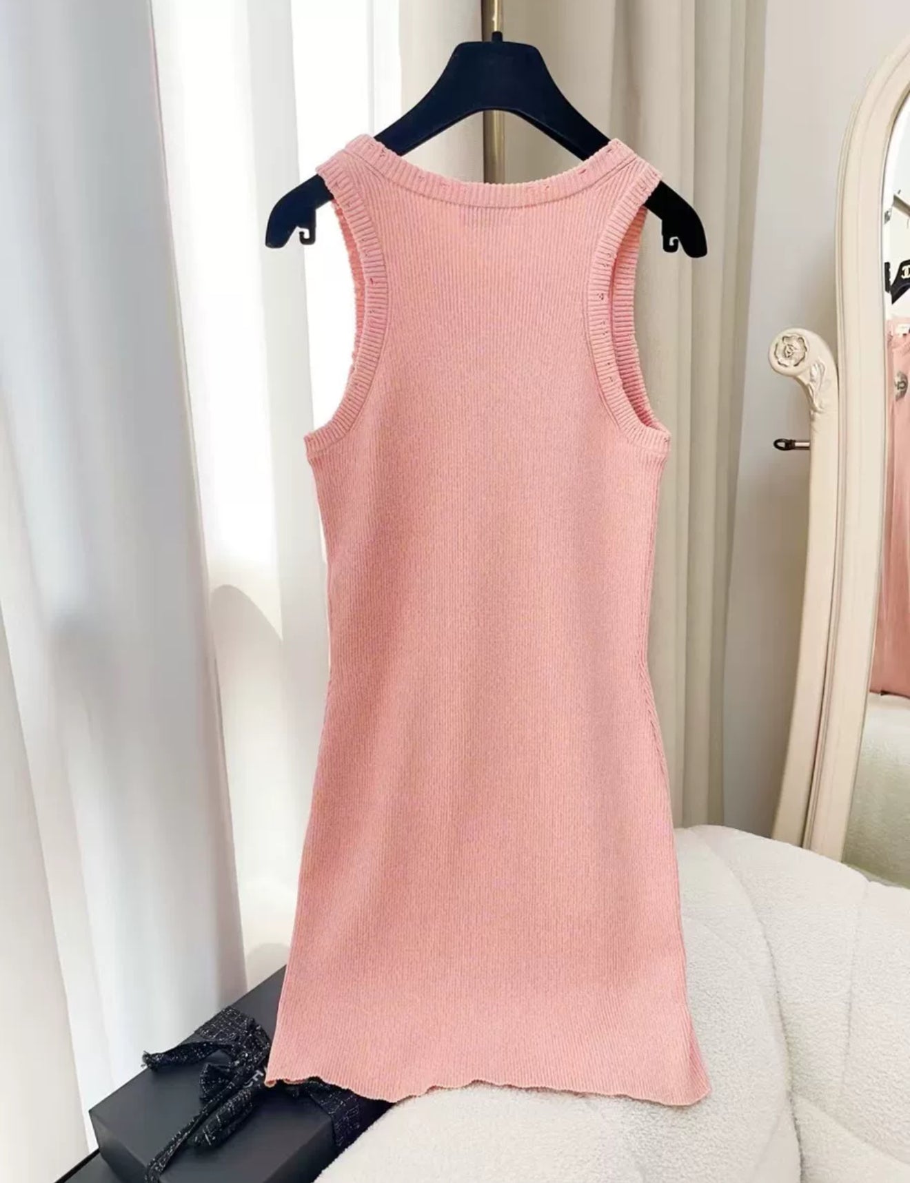 Chanel 25P Pink Knitted Dress Chanel 25P Pink Knitted Dress