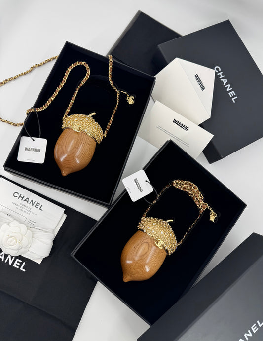 Chanel Fall/Winter 2026 Acorn peanut-shaped minaudiere clutch bag