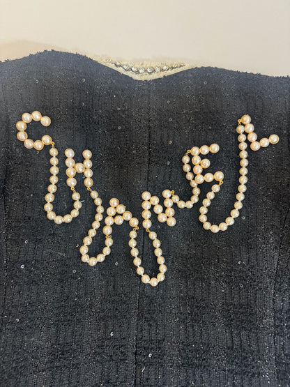 Chanel 1991 pearl letter brooch - Rare