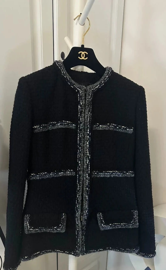 Chanel 17A black tweed jacket 40FR