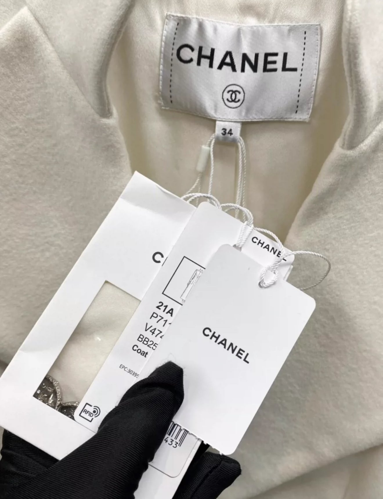 Chanel 21A Wool, Cashmere Ecru Coat