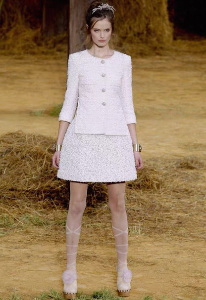 Chanel 2010 Spring Runway Gold-Plated Carved Hairpin