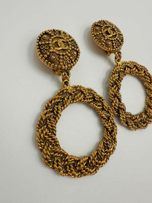 Chanel vintage Logo Earrings