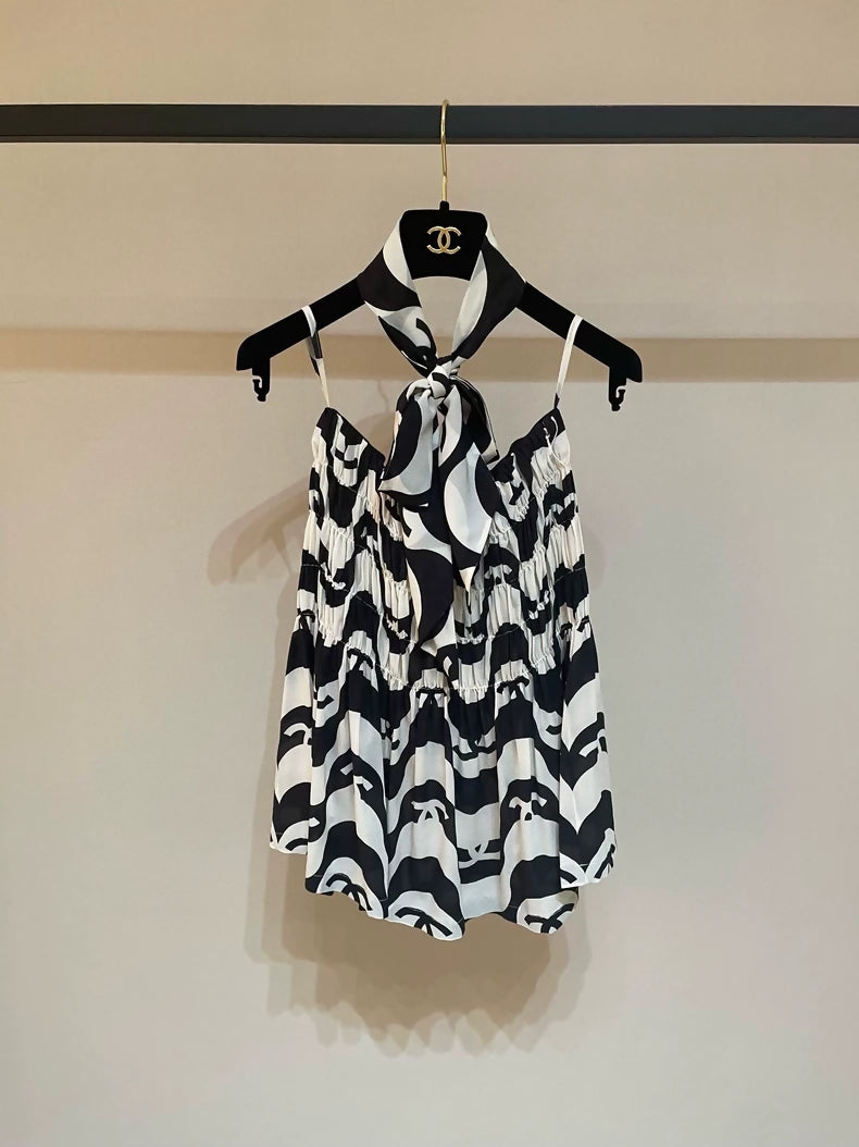 Chanel 21P double C pattern black and white skirt with bow and ribbon