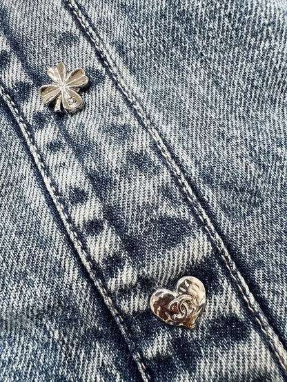 Chanel 25B blue denim top