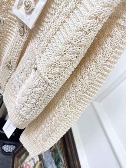 Chanel 26C off-white knit cardigan,