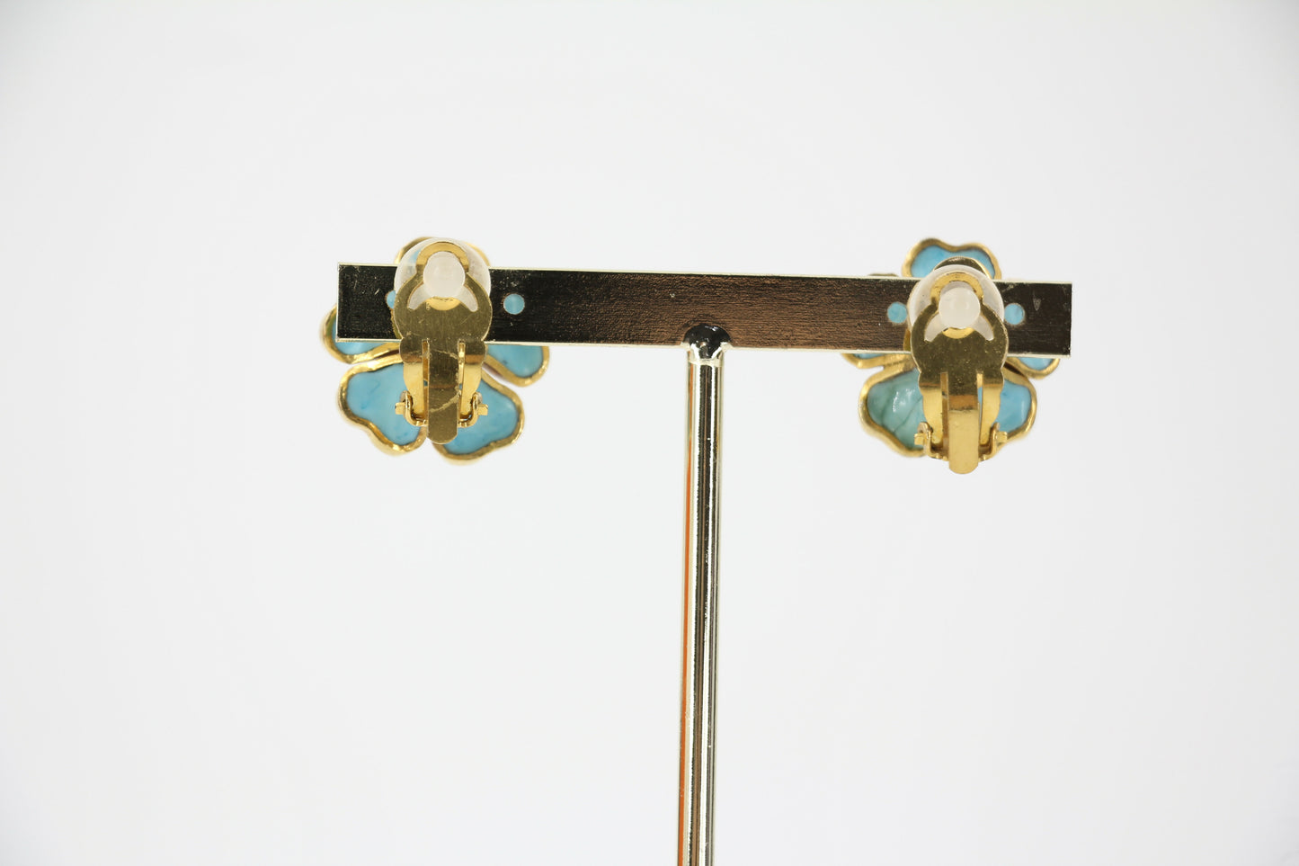 Chanel Vintage 97P Gripoix Blue Camellia Clip-on Earrings