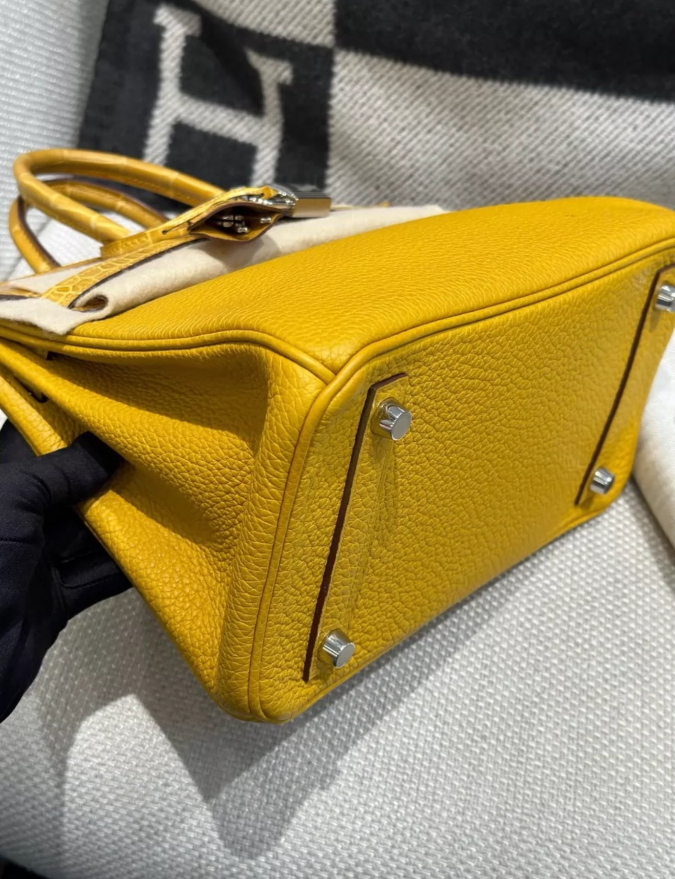 Hermès Birkin 25 Touch Jaune Amber Togo Leather & Shiny Niloticus Crocodile