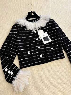 Chanel 25S Black white feather Tweed  Jacket