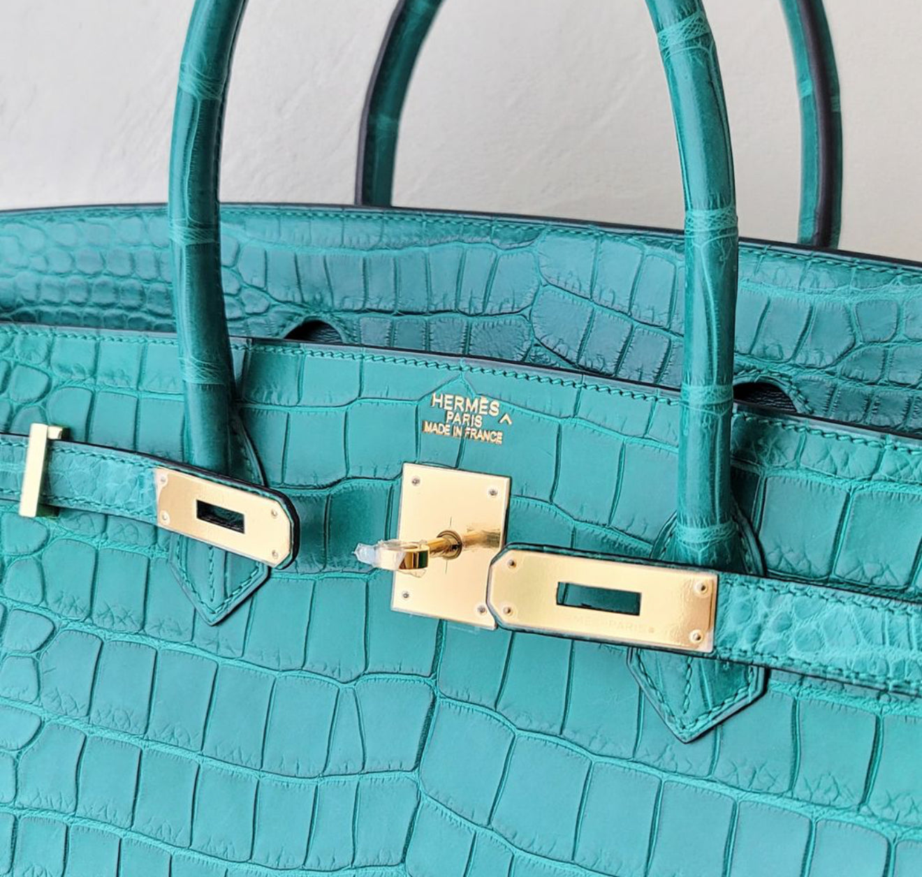Rare Hermes Birkin 40 Matte Porosus Malachite Leather Gold Hardware