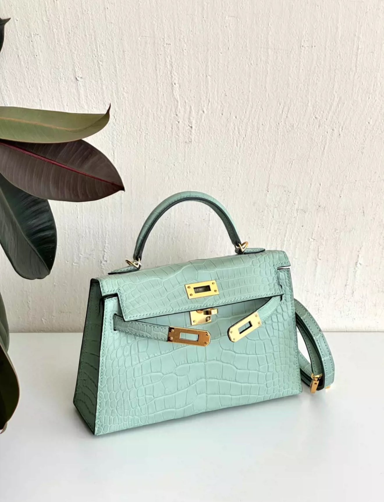 HERMES MINI KELLY VERT D'EAU MATTE CROCODILE LEATHER GOLD HARDWARE