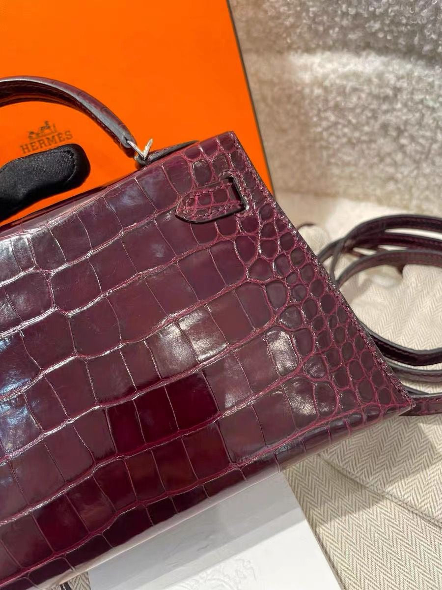 Hermes mini Kelly 20 Bordeaux Shiny alligator leather palladium hardware