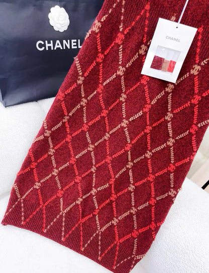 Chanel 24A burgundy dress size 38