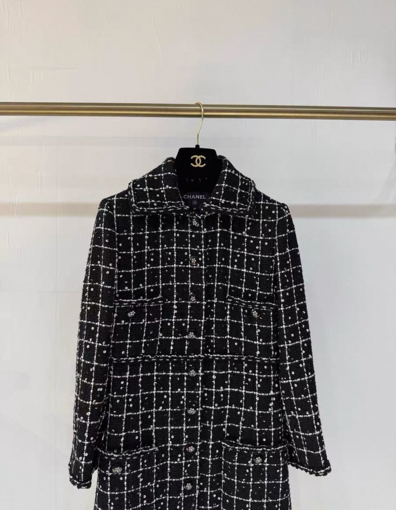 Chanel 23K coat with fine sequins in black and white