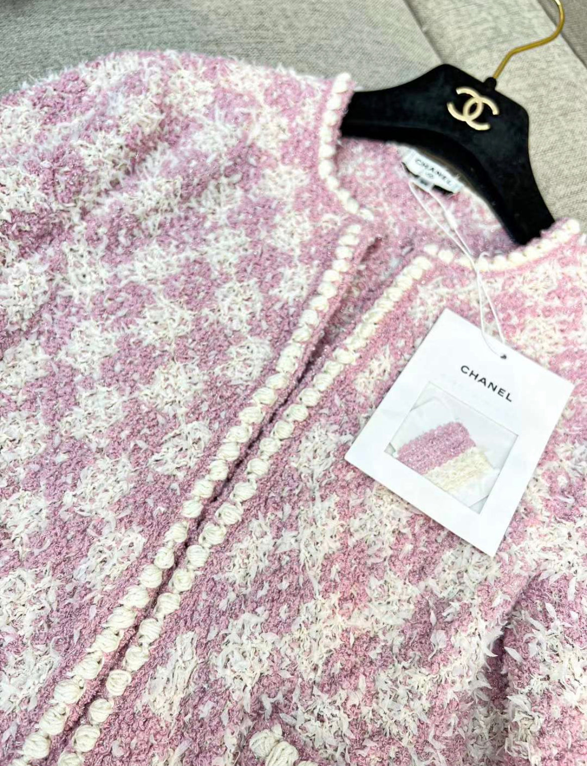 Chanel 23s pink and purple cardigan size 34