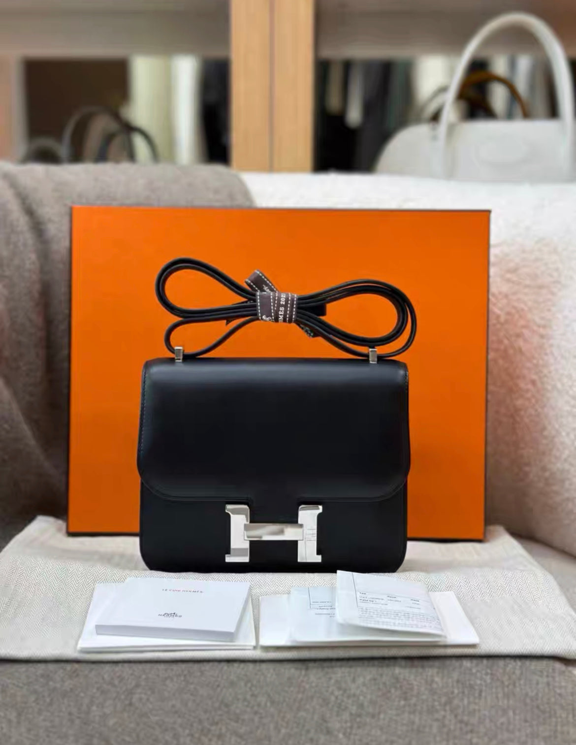 Hermes Black Veau Monsieur Leather Constance 19 Palladium Hardware