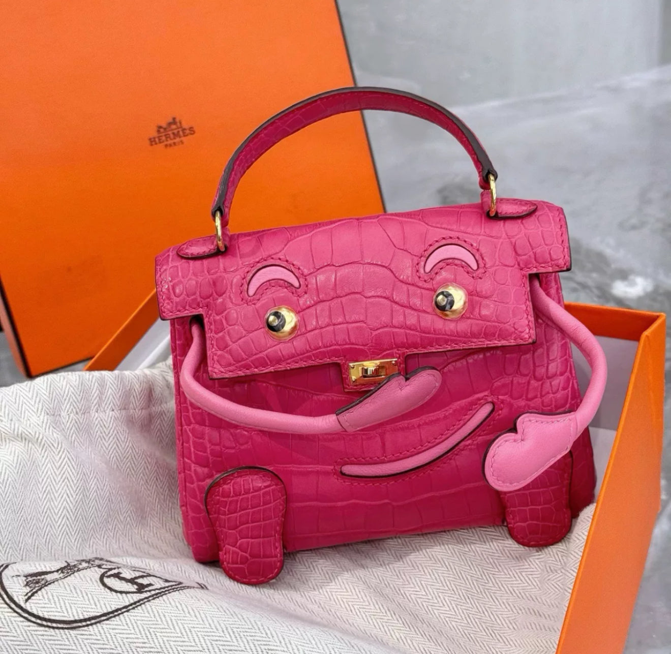 Hermès Kelly Doll Pink Matte Alligator Swift Gold Hardware