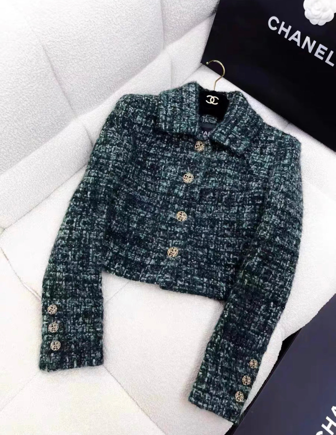 Chanel 18FW Dark Green Tweed Jacket size 36